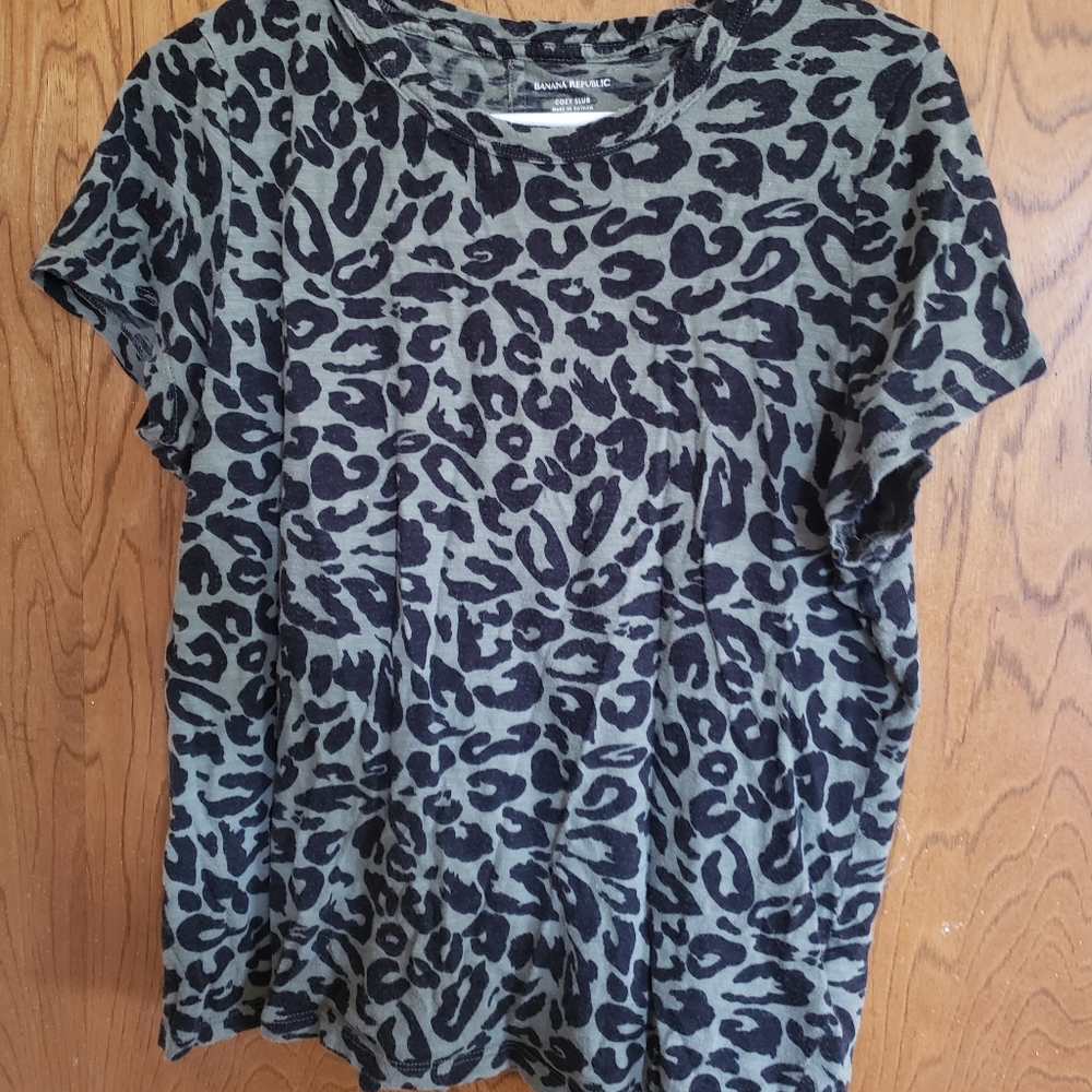 BR leopard print shirt